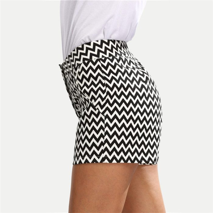 casual mid waist shorts13