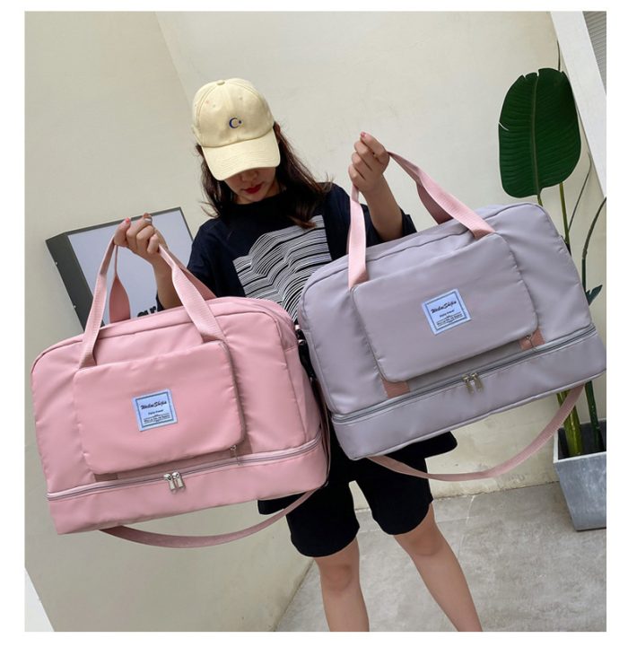 Large Capacity Foldable Duffle Bag for Women
