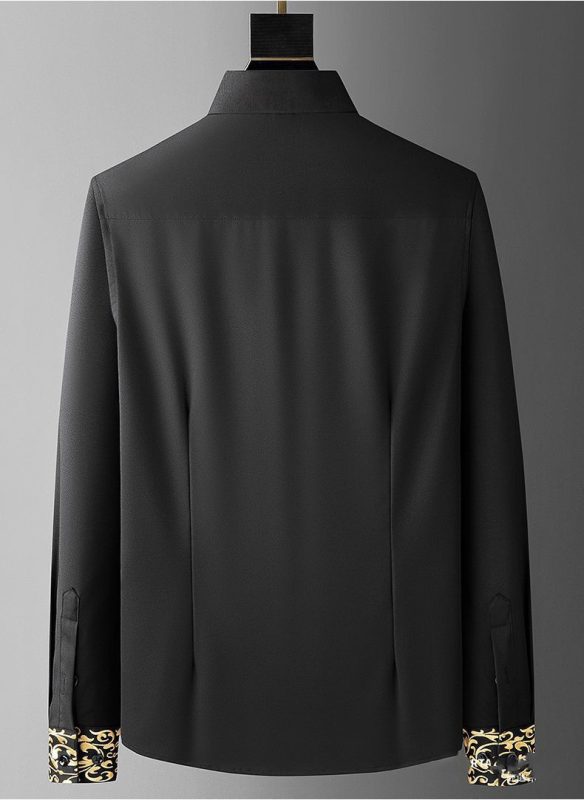 Chic Oversized Shirt with Detail