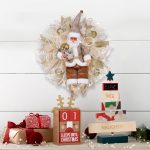 Festive Holiday Garland Accents