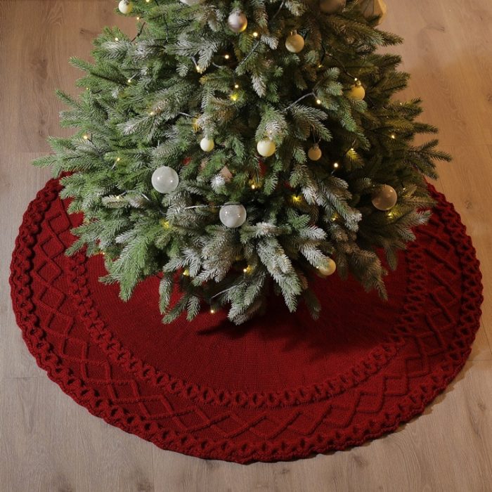 Modern Diamond Tree Skirt