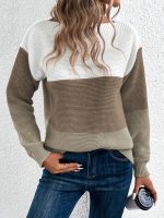 Cozy Women's Crew Neck Sweater