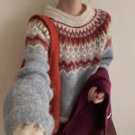 Warm Loose Knit Sweater with Long Sleeves