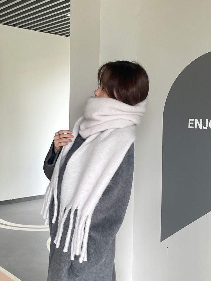 Thick Warm Knit Scarf