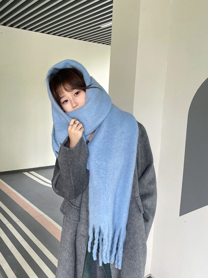 Elegant Solid Color Scarf