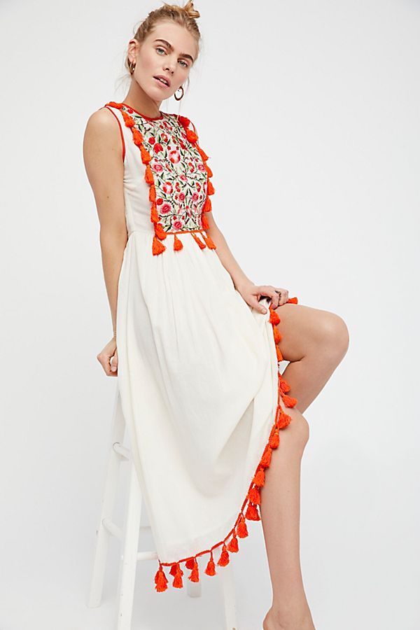 Embroidered Floral Fringe Bohemian Sleeveless Dress3 Embroidered Floral Fringe Bohemian Sleeveless Dress