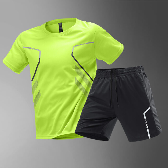 Men’s moisture wicking running top
