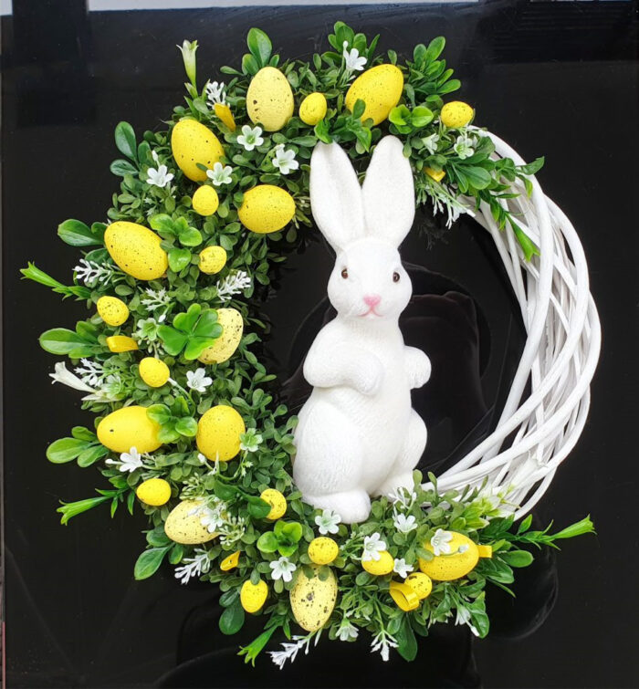 bunny wreath easter decoration