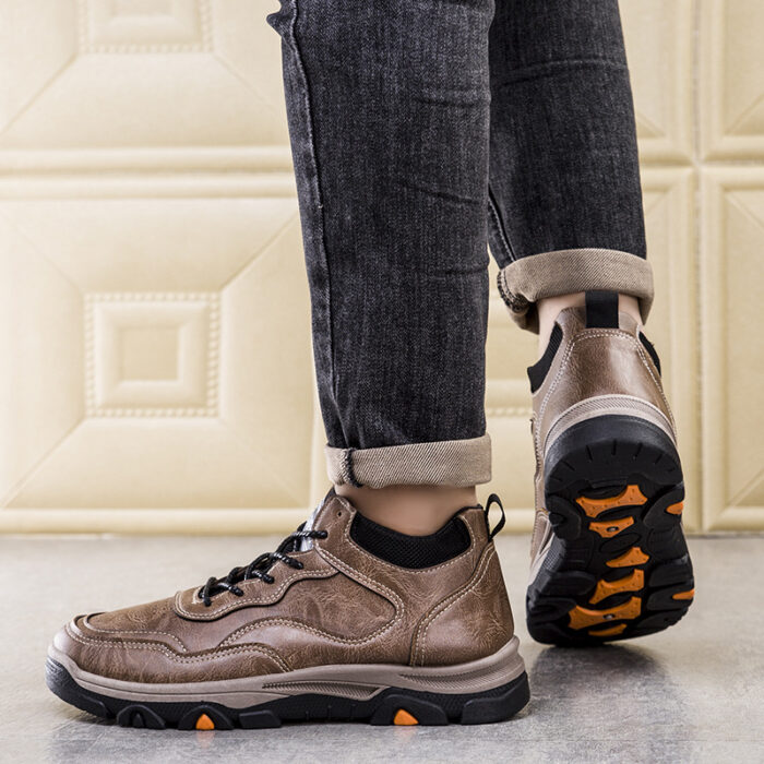 insulated winter boots