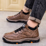 outdoor hiking boots men
