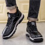 outdoor hiking boots for men