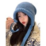 get Cozy woolen headwear