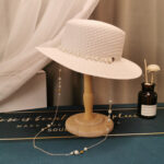 French Retro Pearl Chain Hat