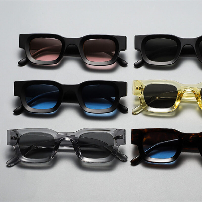 Retro Small Frame Sunglasses