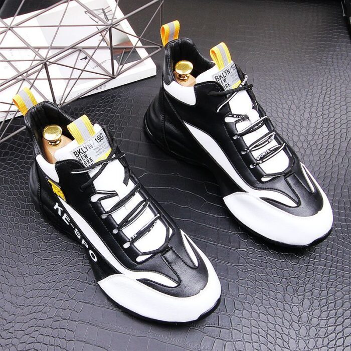 get Popular Fashion Sports Shoes For Men