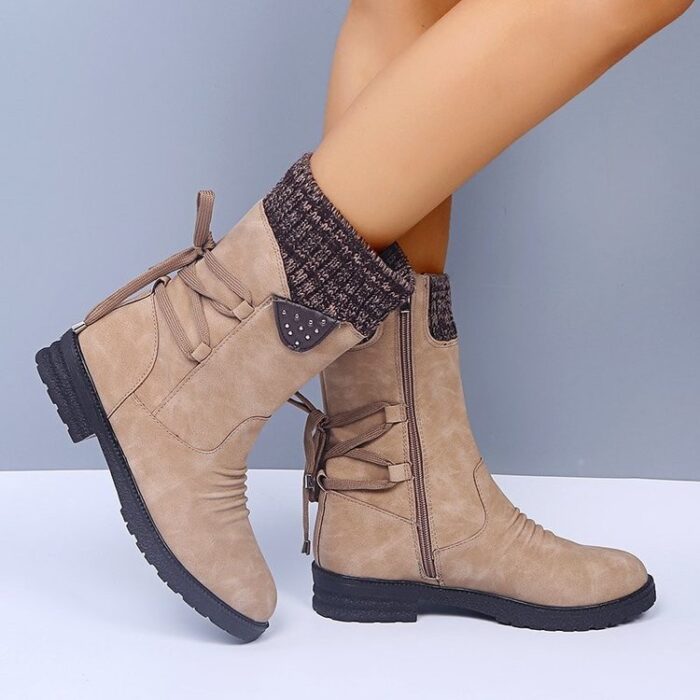 Get Women’s Lace-Up Snow Boots